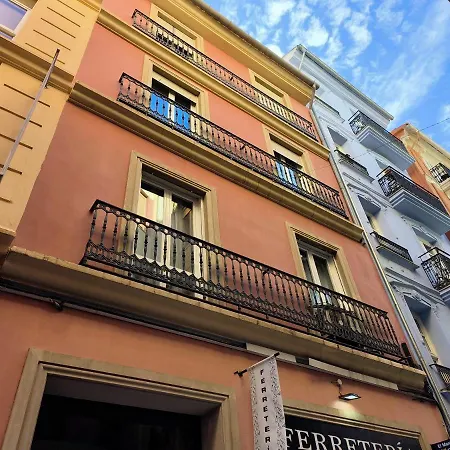 Flats Friends Nave Valencia