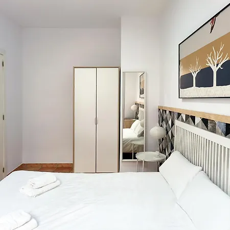 Flats Friends Nave Apartment *
