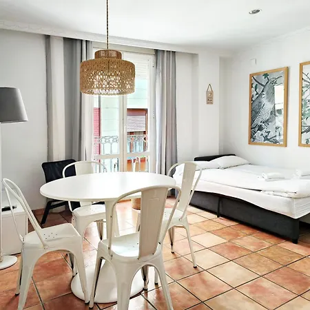 Flats Friends Nave Apartment
