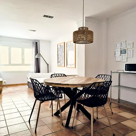 Flats Friends Nave Apartment *