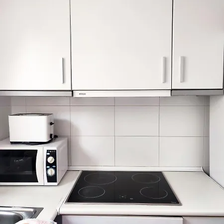 Flats Friends Nave Valenza